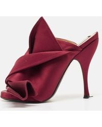N°21 - N21 Burgundy Satin Raso Knot Peep Toe Mules - Lyst