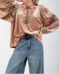 Easel - Embellished Detailed Floral Velvet Top - Lyst