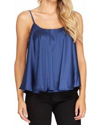 She + Sky - Rounded Sweep Satin Cami Top - Lyst