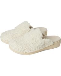 Vionic - Gemma Ii Mules Cream Faux Shearling Slippers Gal1465 - Lyst