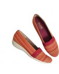 Munro - Bonita Slip On Sneakers - Lyst