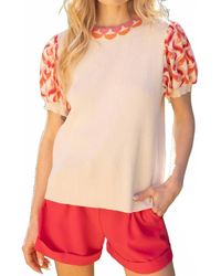 Voya - Jessie Scallop Neck Printed Short Sleeve Knit Top - Lyst