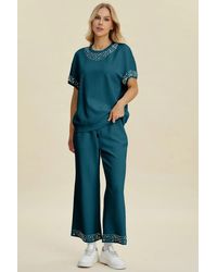 TRUEDAMES - Full Size Pearl Detail Round Neck Top And Pants Set - Lyst