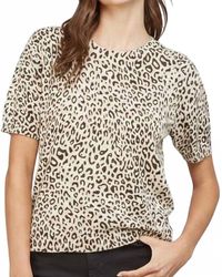 Fate - Izzy Short Sleeve Animal Print Sweater - Lyst