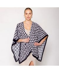 TRUEDAMES - Geometric Pattern Print Ruana Poncho - Lyst
