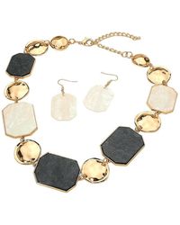 Fashnzfab - Bold Geometric Resin Plate Hammered Disc Link Statement Necklace - Lyst