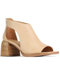 EOS Melbourne - Isolde Ankle Strap Sandals - Lyst