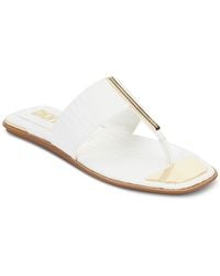 DKNY - Deja Faux Leather Square Toe Thong Sandals - Lyst