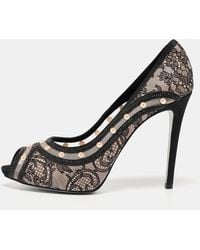 Rene Caovilla - René Caovilla Lace Pearls Embellished Platform Peep Toe Pumps - Lyst