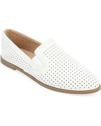 Journee Collection - Collection Tru Comfort Foam Lucie Flat - Lyst