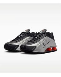 Nike - Shox R4 Hq1988-002 Sneakers 'Sblack Athletic Running Shoes Mew1777 - Lyst