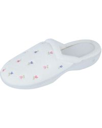 Isotoner - Terry Scalloped Embroidered Clog Slippers - Lyst
