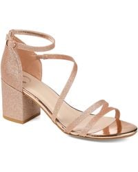Journee Collection - Medium And Wide Width Bella Pump - Lyst
