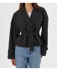 Lamarque - Quinn Cropped Trench Coat - Lyst