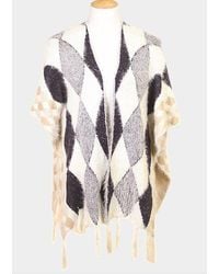 TRUEDAMES - Diamond Pattern Tassel Poncho - Lyst
