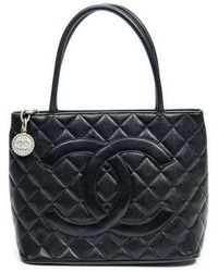 Chanel - Cc Timeless Medallion Tote - Lyst