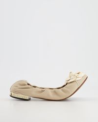 Chanel - Andleather Camélia Elasticated Ballerina With Gold Cc Logo Detail - Lyst