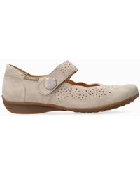 Mephisto - Fabienne Hand Made Mary Jane Shoes - Lyst