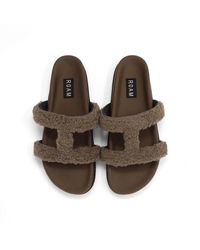 Roam - Fuzzy Cuffs Sandal Faux Shearling - Lyst