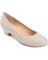 Journee Collection - Apos;S Comfort Saar Narrow Width Pumps - Lyst