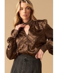 TRUEDAMES - The Art Of Balance Woven Satin Top - Lyst
