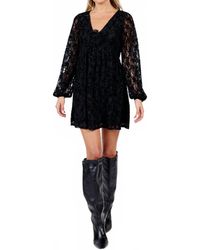 Sadie & Sage - At Dusk V Neck Mini Dress With Flower Detail - Lyst