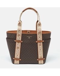 Michael Kors - /tan Signature Coated Canvas And Leather Large Maeve Shopper Tote - Lyst