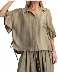 Easel - Tempe Crinkle Textured Woven Button Top - Lyst