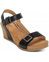 Aetrex - Lexa Wedge Sandal - Lyst