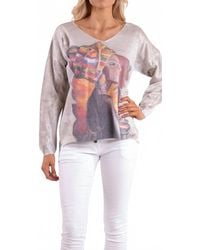 Gigi Moda - Bold Queen Long Sleeve Sweater - Lyst