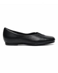 Munro - Luna Flats - Lyst