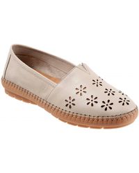 Trotters - Rosie Leather Slip-On Shoes - Lyst
