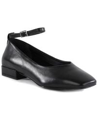 Seychelles - Pumpkin Leather Flat - Lyst