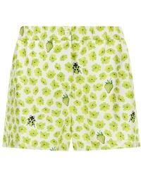 Versace - Silk Twill Shorts With Strawberry Garden Print - Lyst