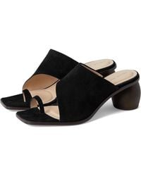 Pelle Moda - Lahni Slide Leather Toe Loop Block Heel Sandal Ver767 - Lyst