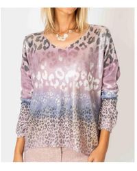 Look Mode Usa - Shimmer V Neck Cheetah Print Sweater - Lyst