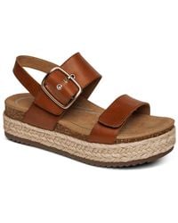 Aetrex - Vania Arch Support Platform Sandal - Lyst