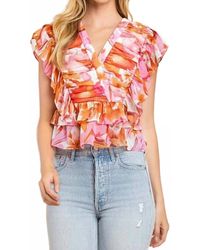 TCEC - Blushing Sunset Ruched Top - Lyst