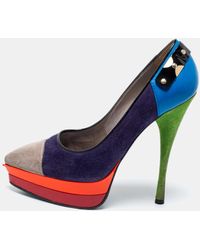 Versace - Suede And Leather Pointed Toe Platform Pumps - Lyst