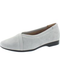 Clarks - Un Darcey Ease Suede Slip On Loafers - Lyst