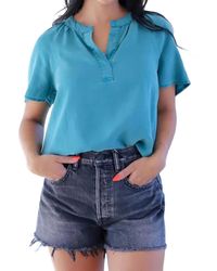 Bella Dahl - Flowy Short Sleeve Pullover Top - Lyst