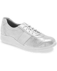 Munro - Leslie Sneaker - Lyst
