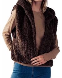 Trend:Notes - Sleeveless Open Front Sherpa Fleece Vest With Hoodie - Lyst