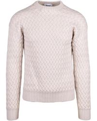 Alpha Studio - Textured Cable Knit Sweater With Classic Crew Neckline - Lyst