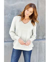 TRUEDAMES - Full Size V-Neck Lantern Sleeve Blouse - Lyst