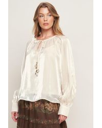 TRUEDAMES - Eternal Pearl Charm Woven Peasant Top - Lyst