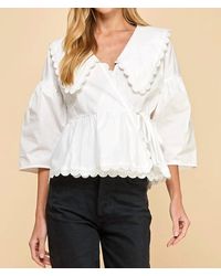 TCEC - Exclusive Charm Peter Pan Collar Top - Lyst