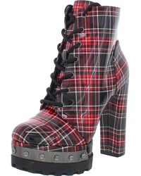 kirlah boot in patent plaid