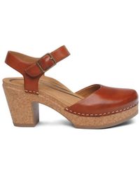 Aetrex - Finley Clog Sandals - Lyst