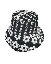 Jocelyn - Quilted Flower Bucket Hat - Lyst